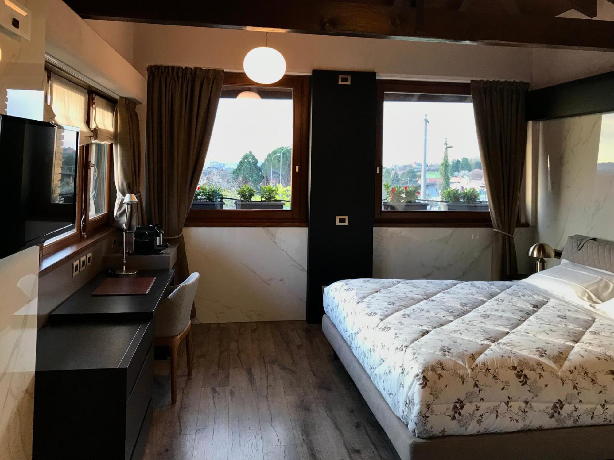 Albavilla Heidi Bed And Breakfast المظهر الخارجي الصورة